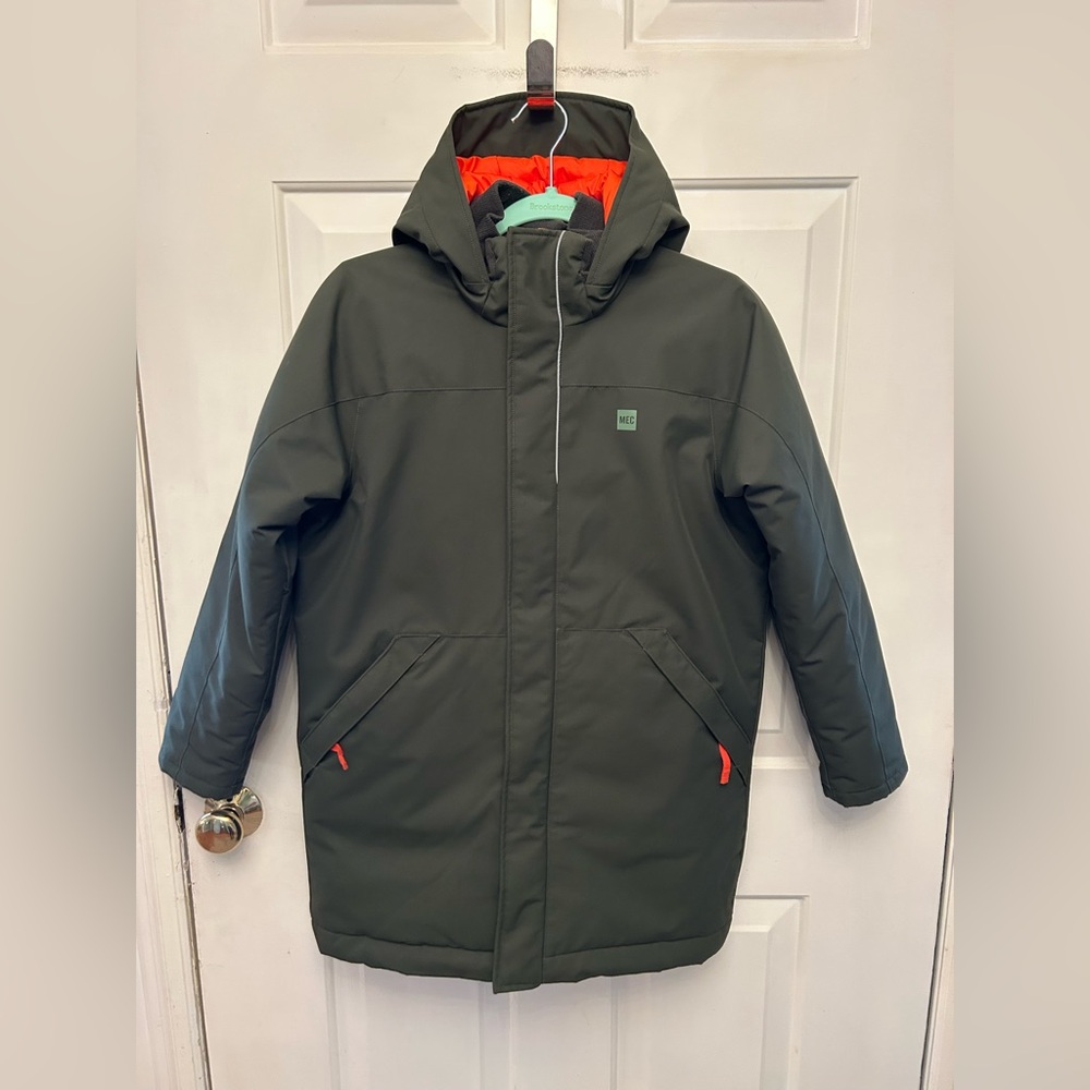 MEC Toaster Coat. Loden Green/Orange. Boys 12; W S/XS. Super warm, great shape!